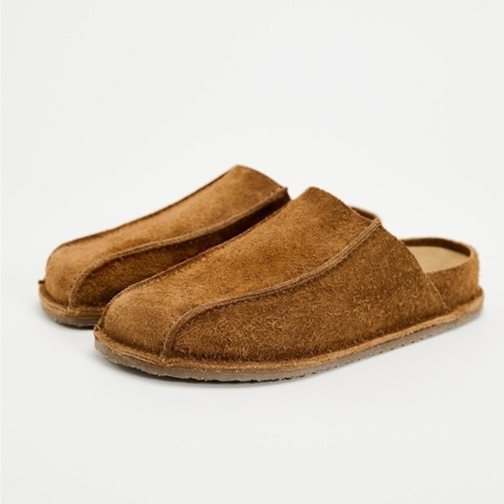 Zara split leather clogs